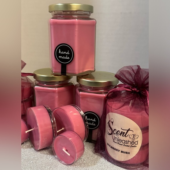 TAYBERRY TEAKWOOD, MULBERRY BUSH LUXURY HAND POURED SCENTED CANDLES - Picture 13 of 13